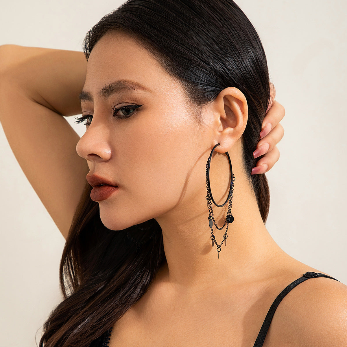 Playful Black Pentagonal Star Earrings - Gothic Harajuku Style