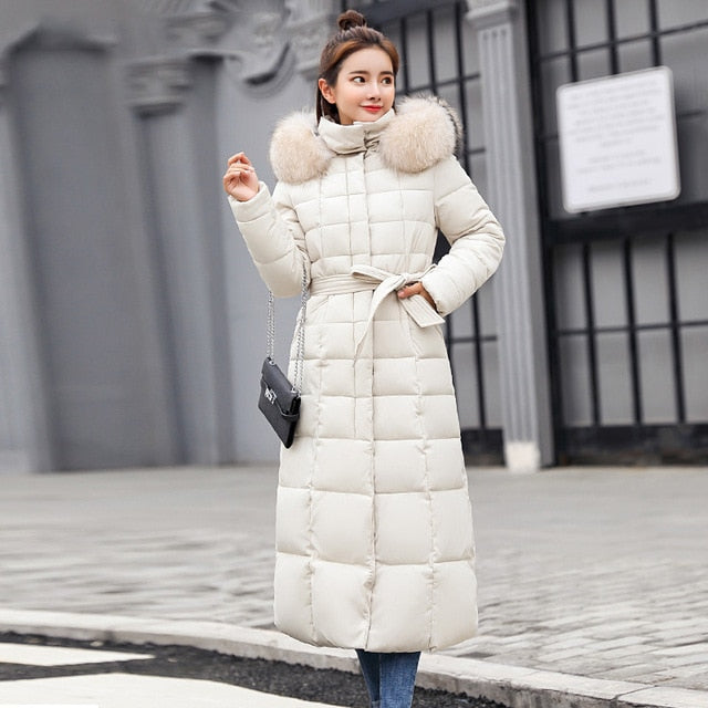 Harajuku Style Slim Women’s Winter Jacket with Fur Hood