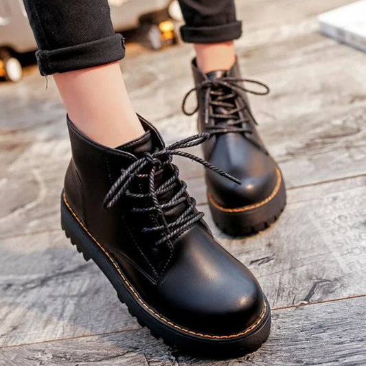 Harajuku Style Women’s Ankle Boots - Retro Platform Lace Up