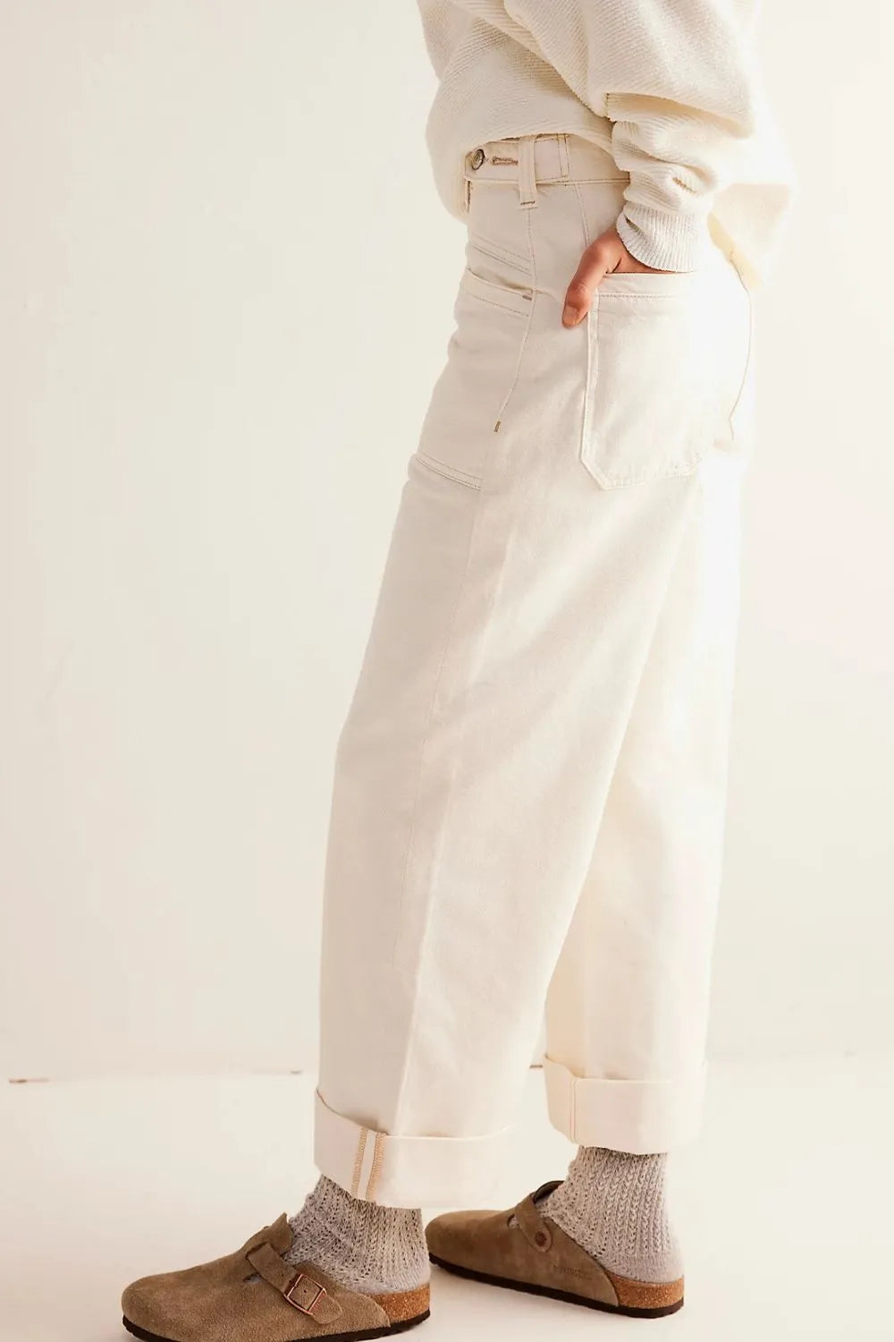 Playful Washed Wide Leg Jeans with Pockets