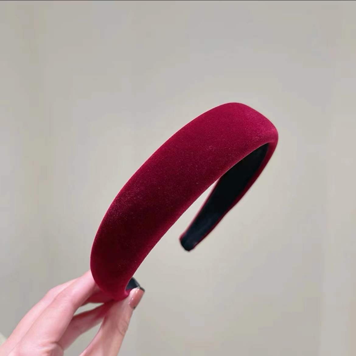 Korean Gentle Pink Velvet Retro Sponge Hairband