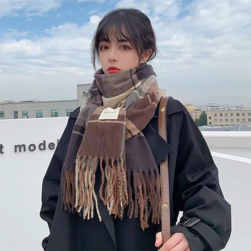 Harajuku Style Plaid Scarf - Warm & Cozy for Couples