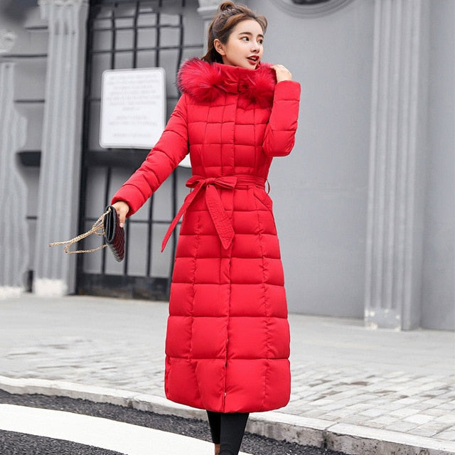 Harajuku Style Slim Women’s Winter Jacket with Fur Hood