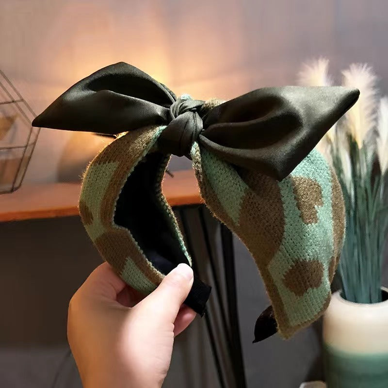 South Korea Winter Woolen Hair Band with Rabbit Ears