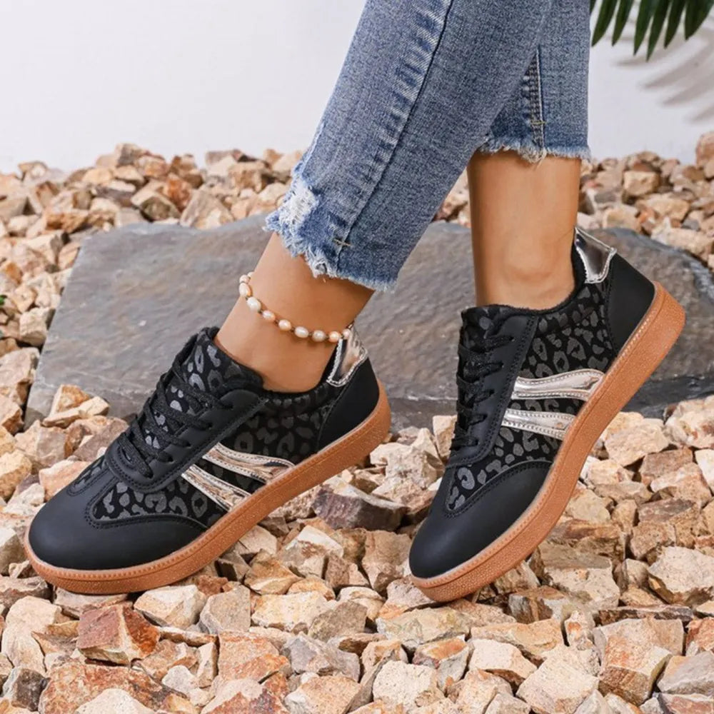 Playful Leopard Print Round Toe Lace-Up Sneakers
