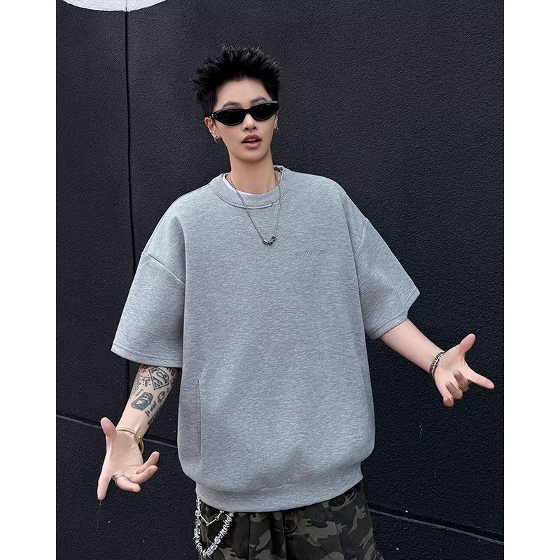 Loose and Versatile Silhouette Shirt