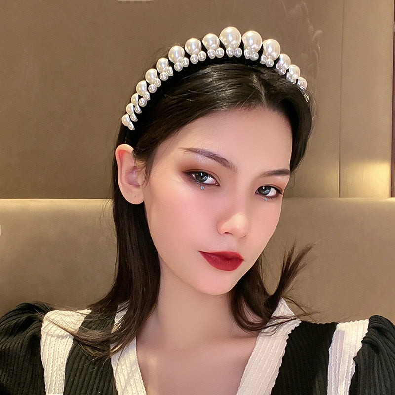 Trendy Pearl Velvet Headband for Women