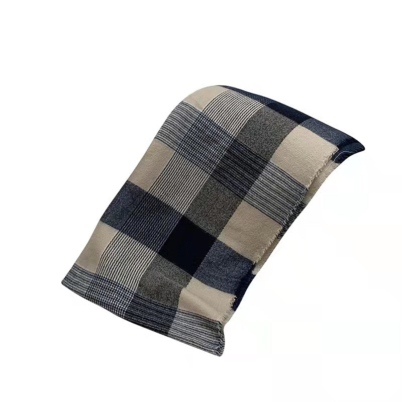 Versatile Plaid Scarf for Female Students – Winter Warmth