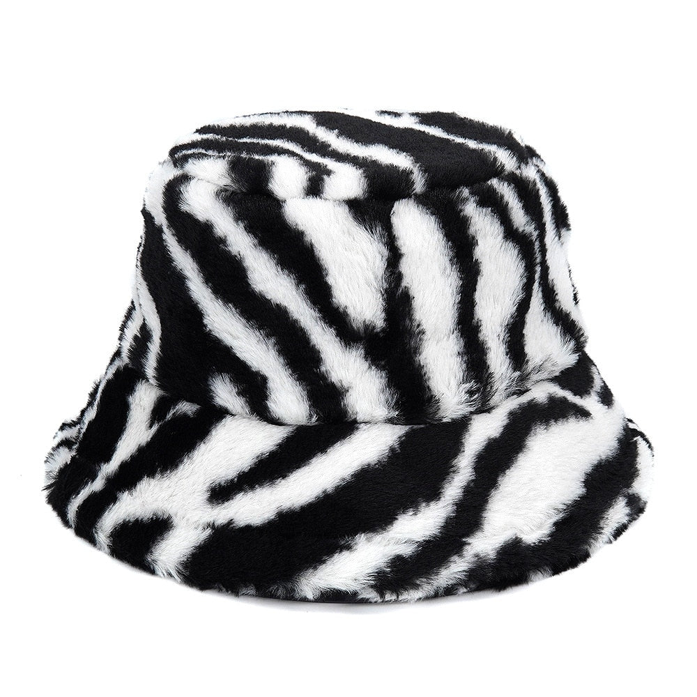 Camouflage Faux Fur Bucket Hat - Warm & Stylish Fisherman Hat
