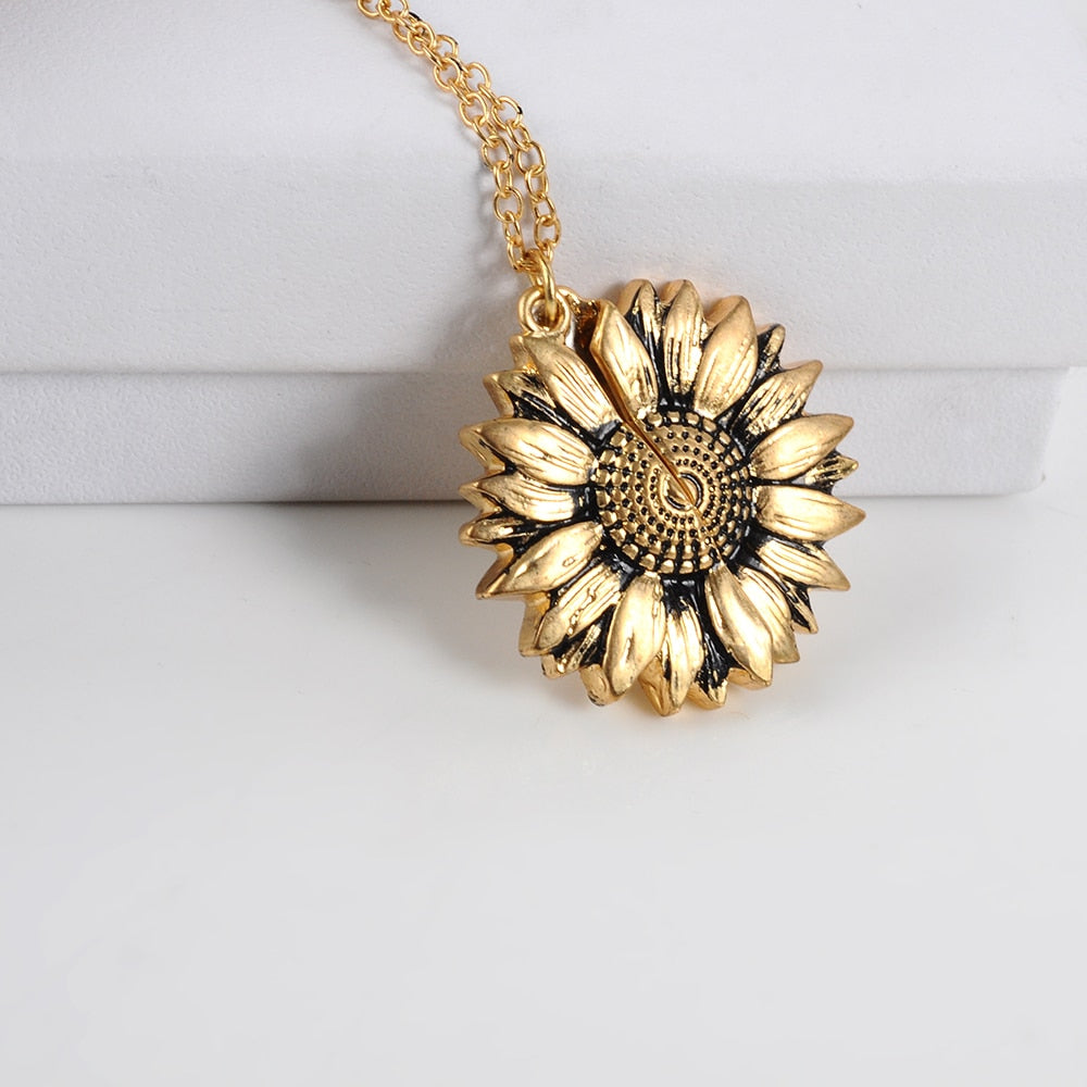 Vintage Sunflower Locket Pendant Necklace - Bohemian Style