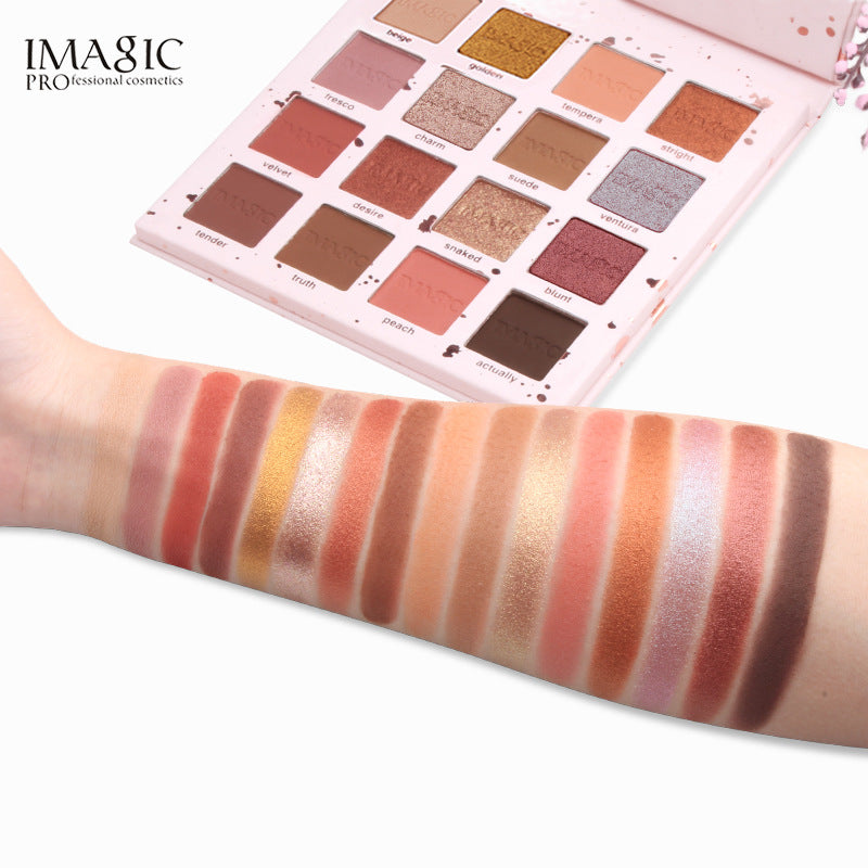 Harajuku Style Charming Eyeshadow Palette - 16 Colors