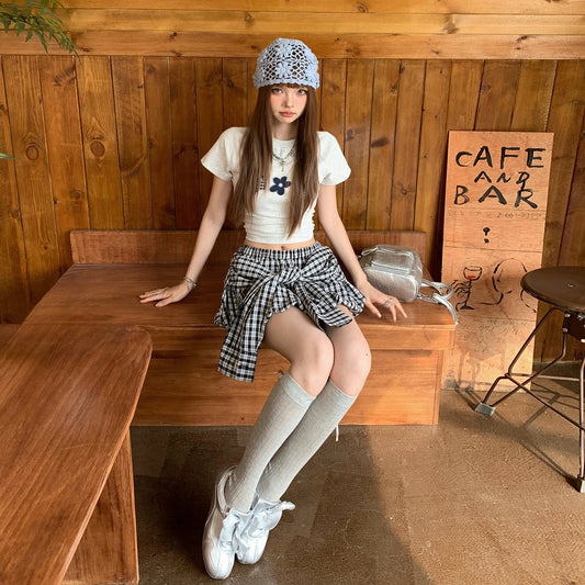 Plaid Bubble Skirt Women's Short Pleated Skirt with Puffy Design