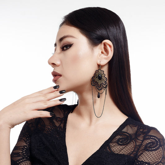 Harajuku Style Black Teardrop Crystal Tassel Earrings