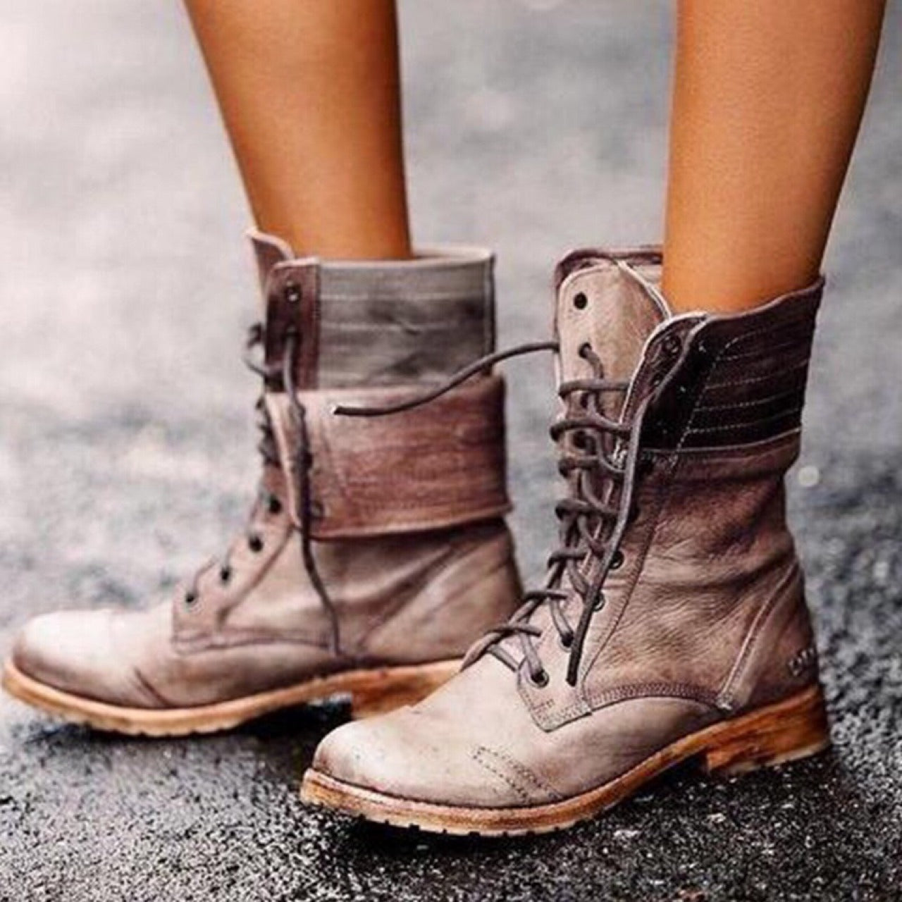 Retro Women's Leather Lace-Up Knight Boots
