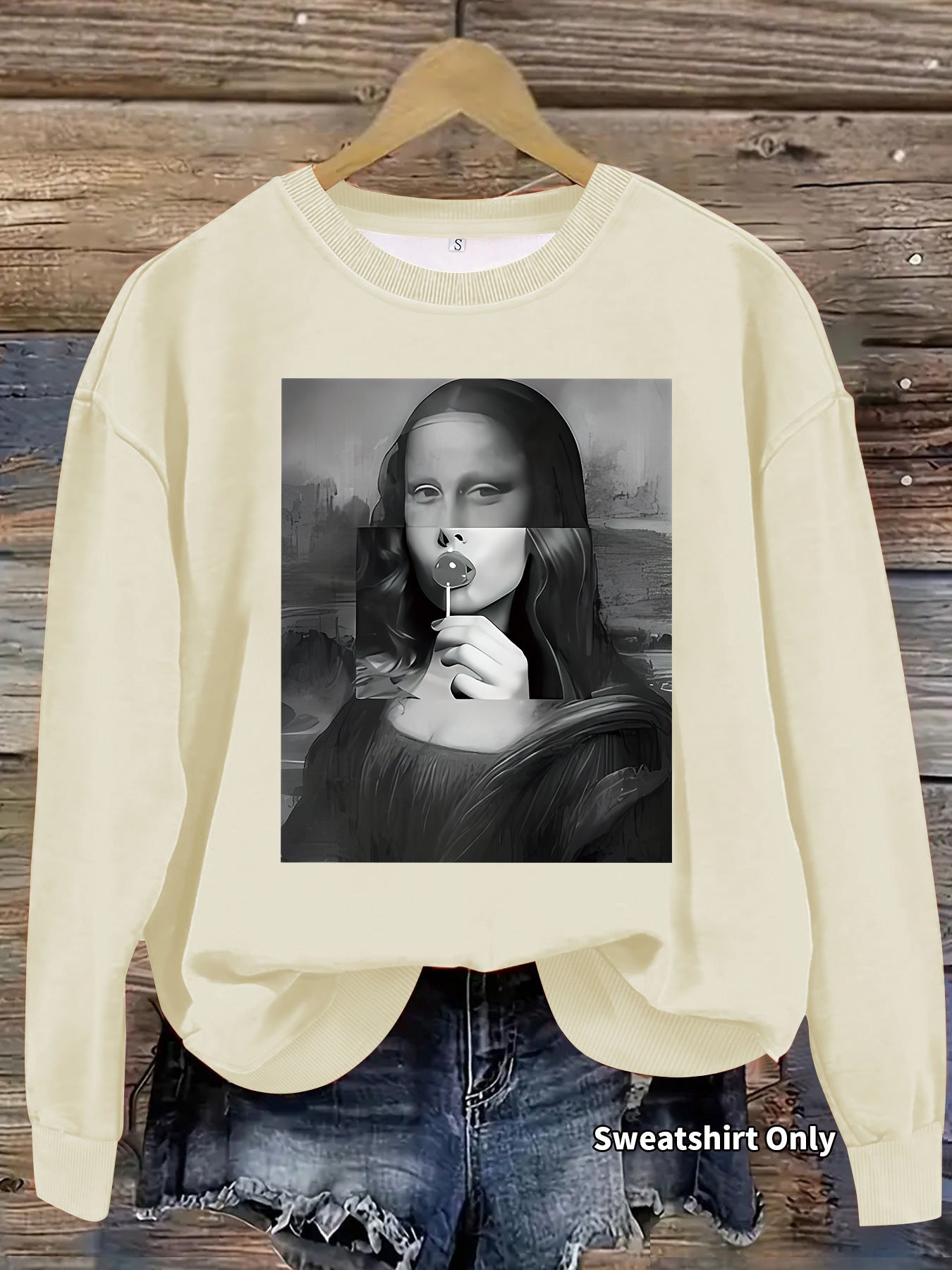 Mona Lisa Printed Hoodie