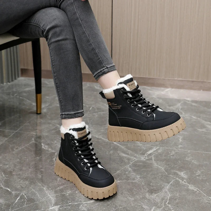 Stylish Winter Boots for Women - Plush & Warm Footwear