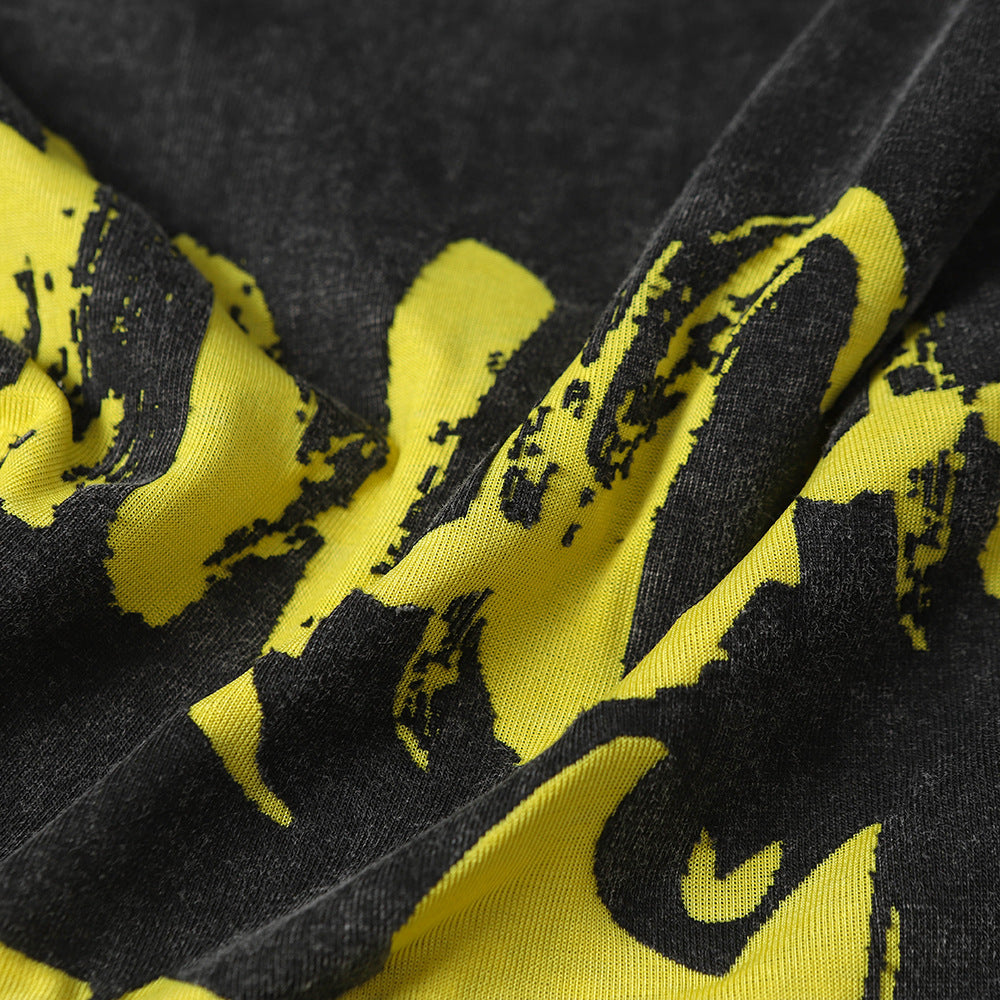 Post-Apocalyptic Graffiti Letter Print T-Shirt