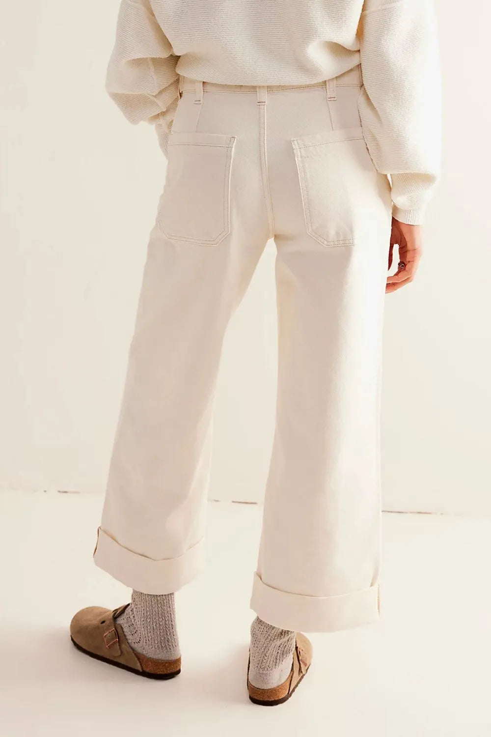 Playful Washed Wide Leg Jeans with Pockets