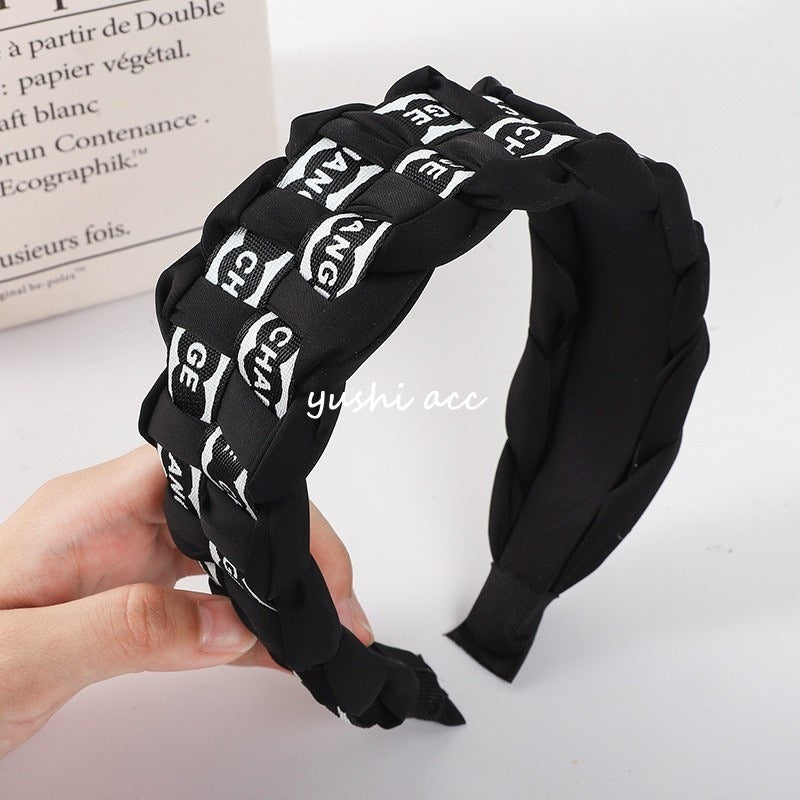 Korean Three-Dimensional Woven Headband