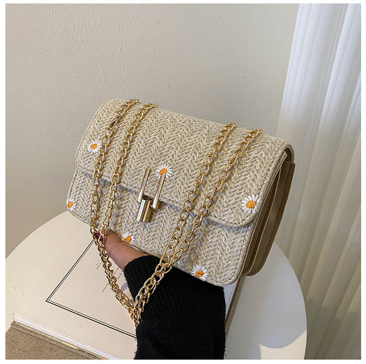 Korean Lace Flower Woven Summer Bag - Versatile Chain Messenger