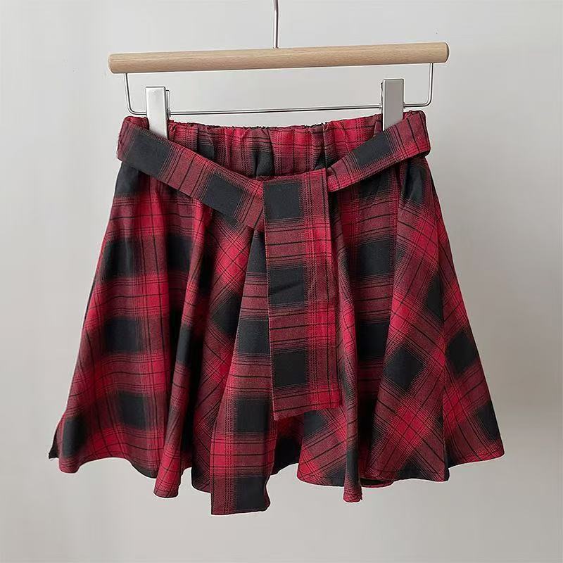 Vintage Plaid High-Waist Skirt with Belt and Pleats for Women - Slimming Short Skirt