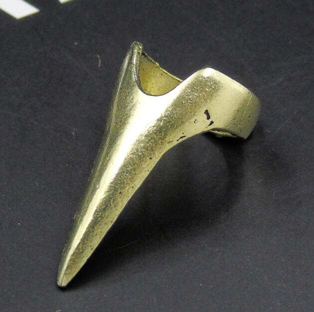 Vintage Claw Nail Rings - Playful Halloween Jewelry