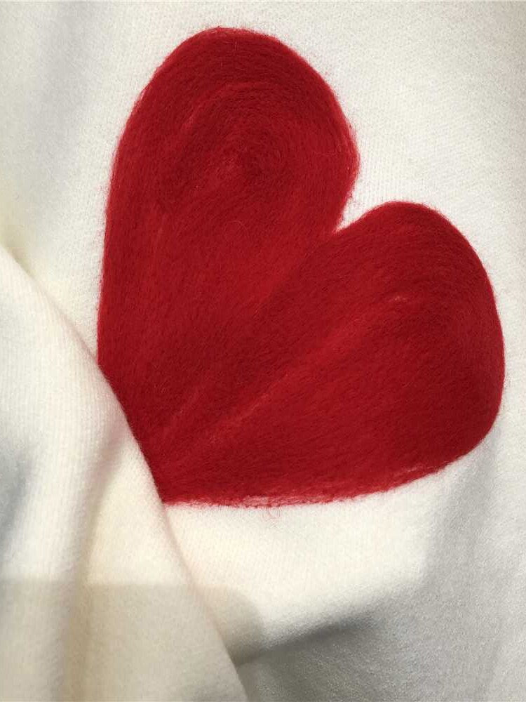 Harajuku Style Women’s Knit Sweater with Red Heart