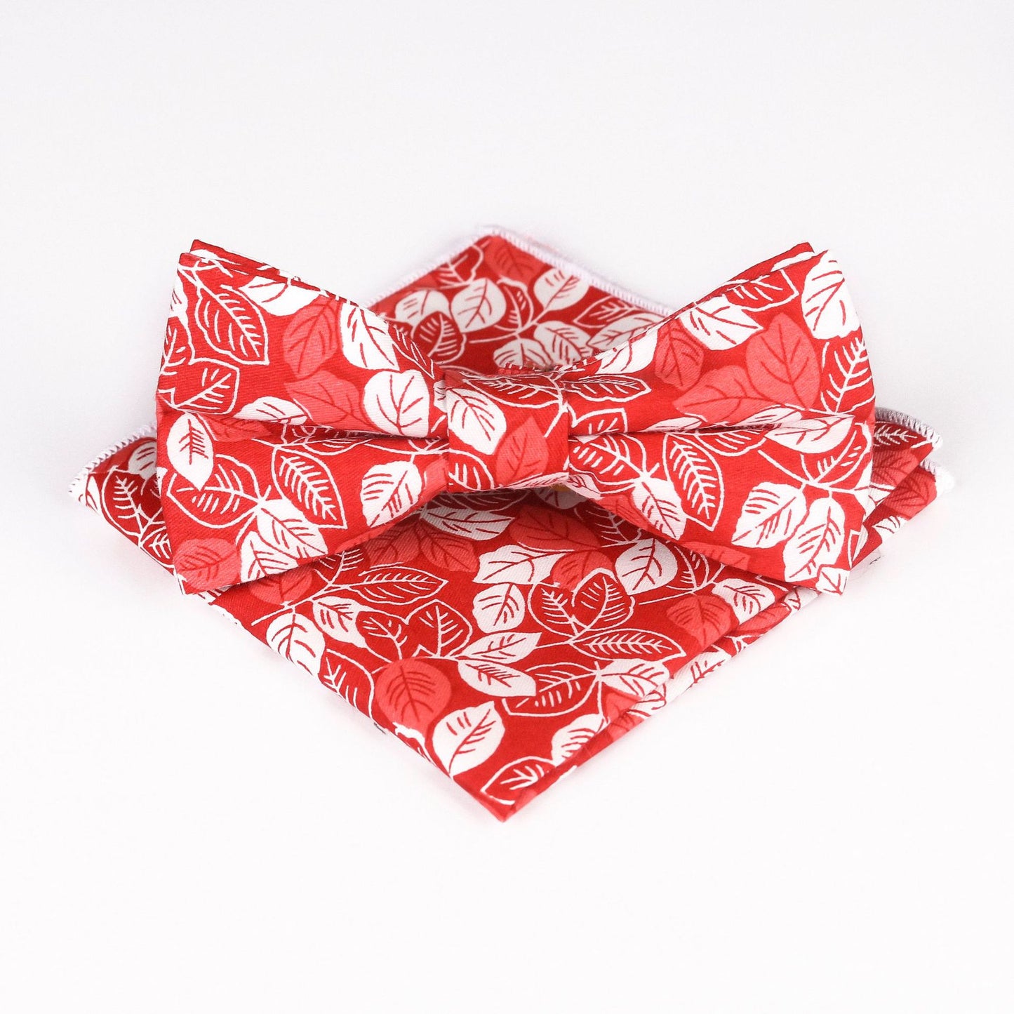 Cotton Bow Tie Print Suit & Pocket Square