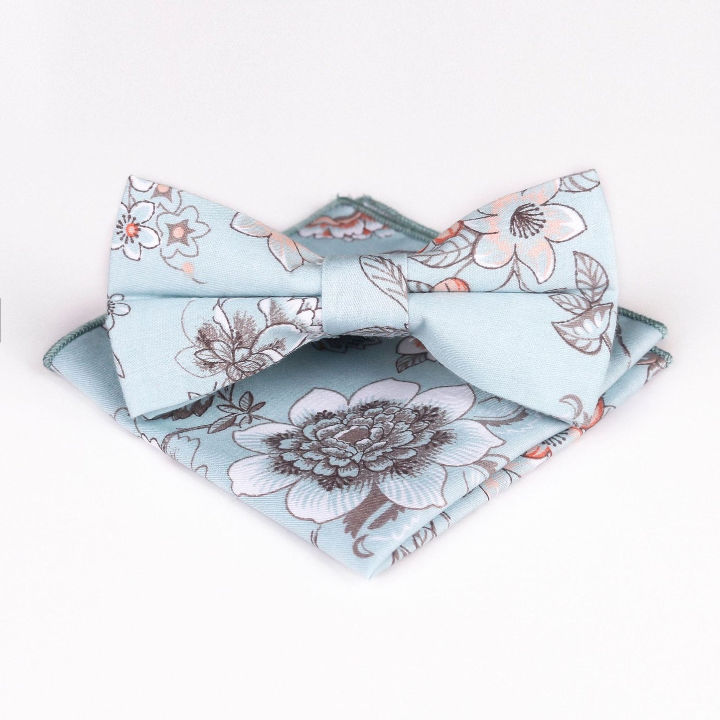 Cotton Bow Tie Print Suit & Pocket Square
