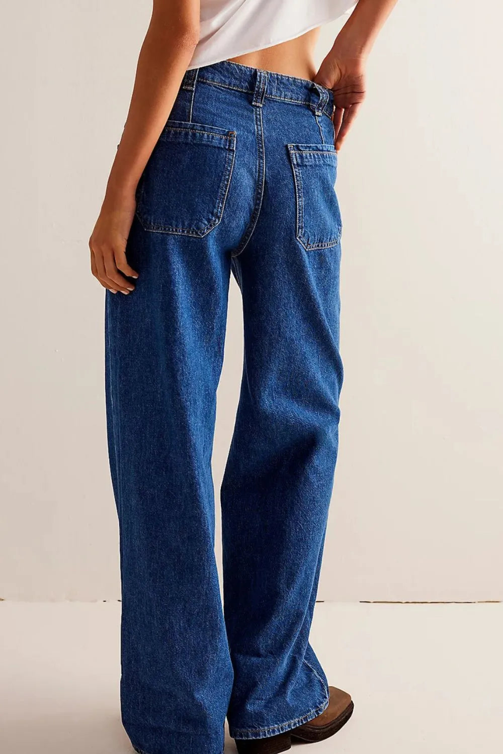 Playful Washed Wide Leg Jeans with Pockets