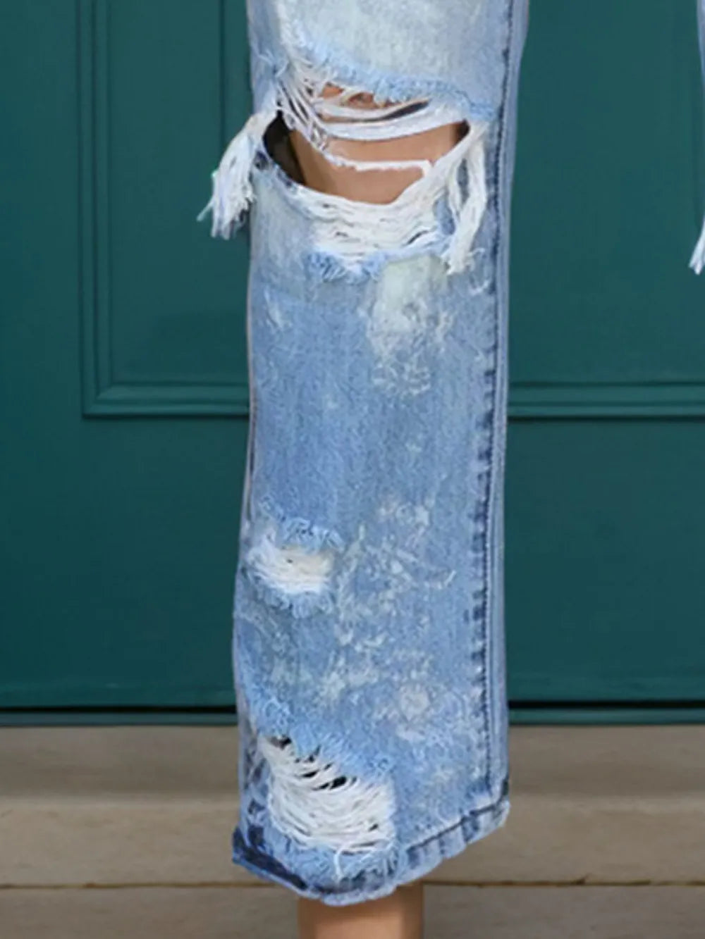 Playful Distressed Straight Jeans with Pockets