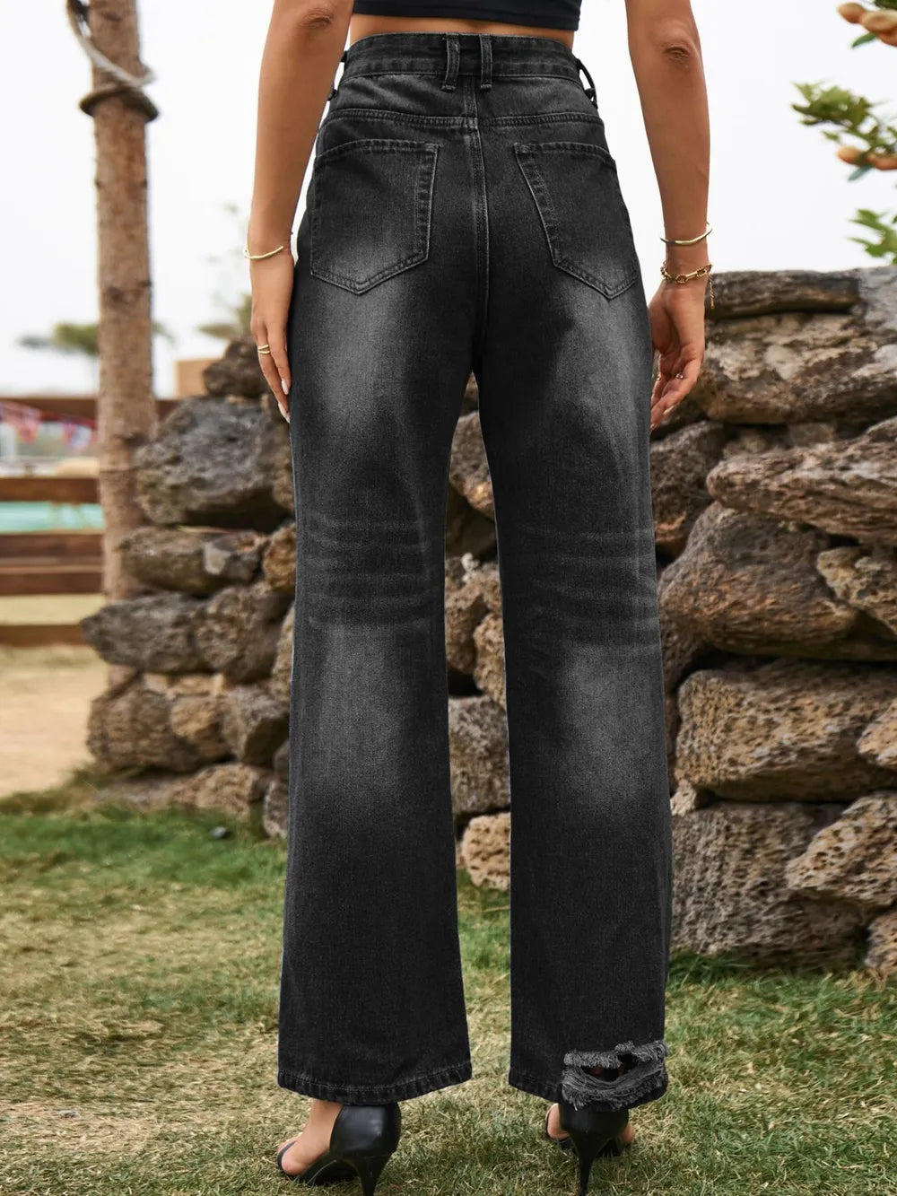 Stylish Distressed Jeans with Functional Pockets