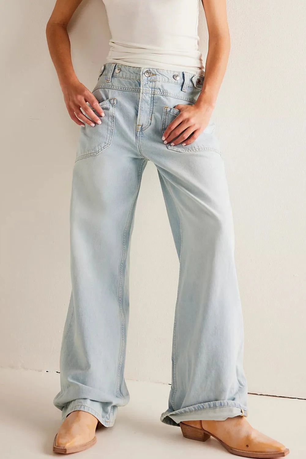 Playful Washed Wide Leg Jeans with Pockets