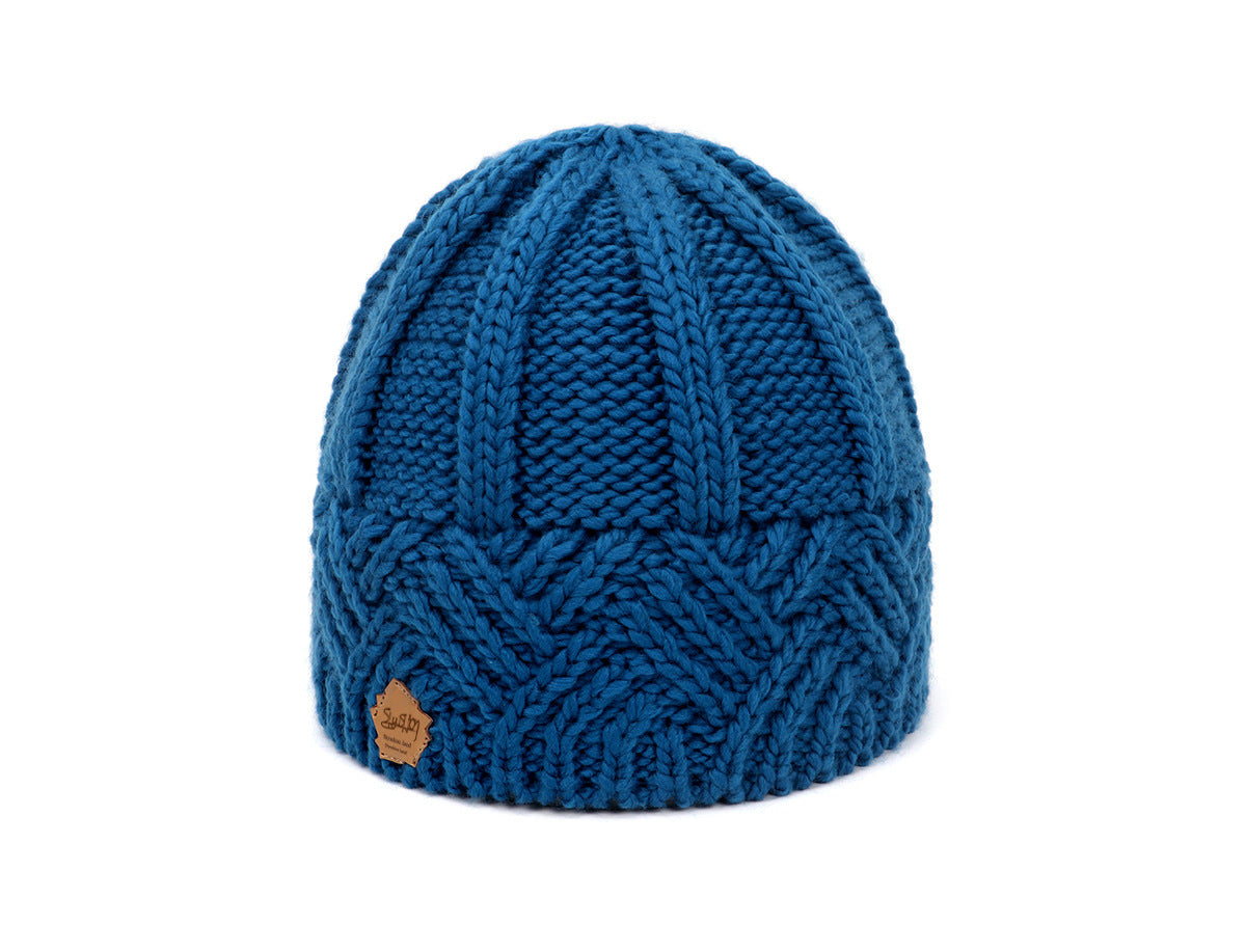 Retro Diamond Grid Knitted Hat for Fashion-Forward Individuals
