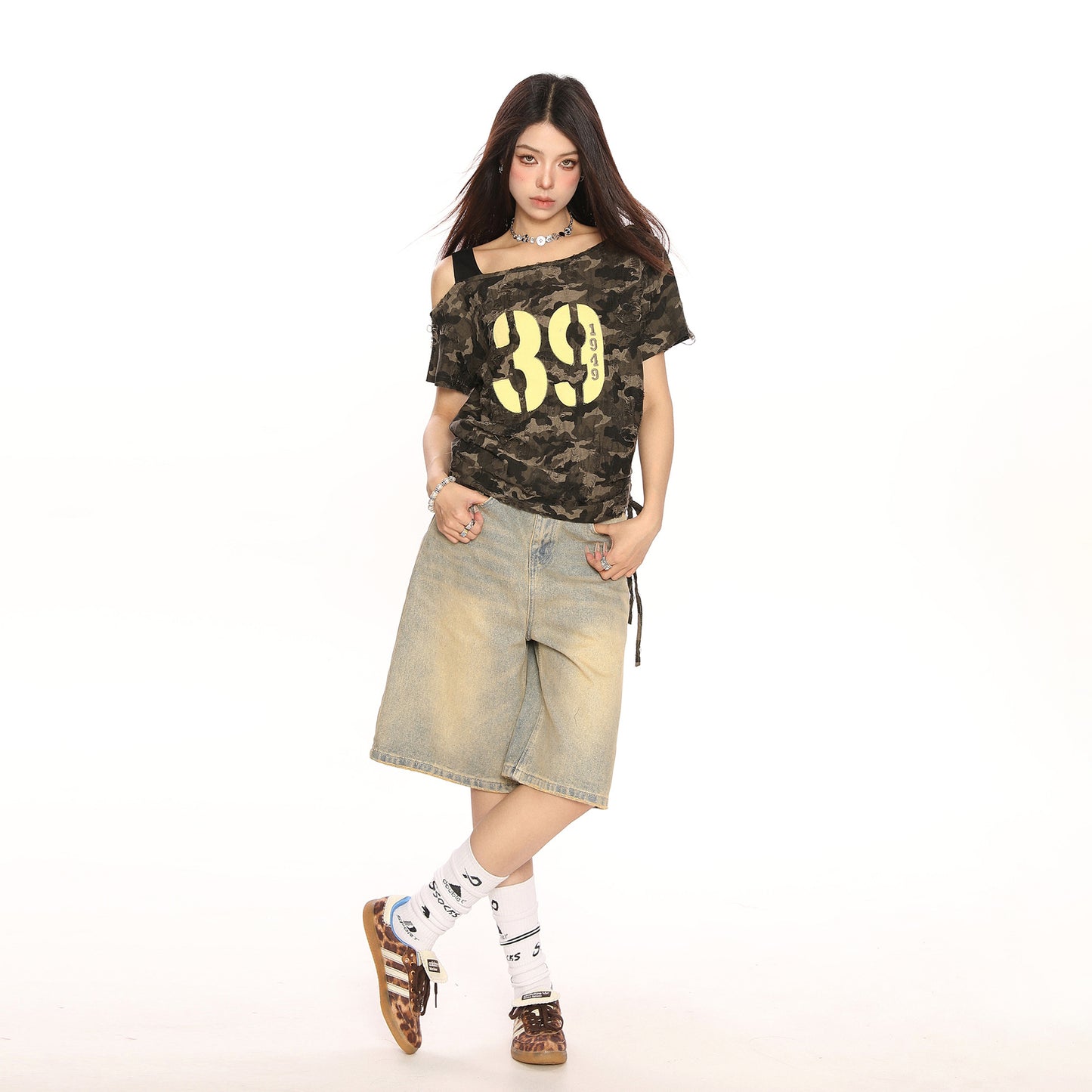 Slanted Shoulder Camouflage Off-Shoulder Top