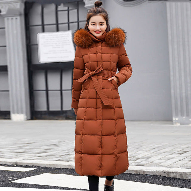 Harajuku Style Slim Women’s Winter Jacket with Fur Hood