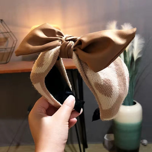 South Korea Winter Woolen Hair Band with Rabbit Ears