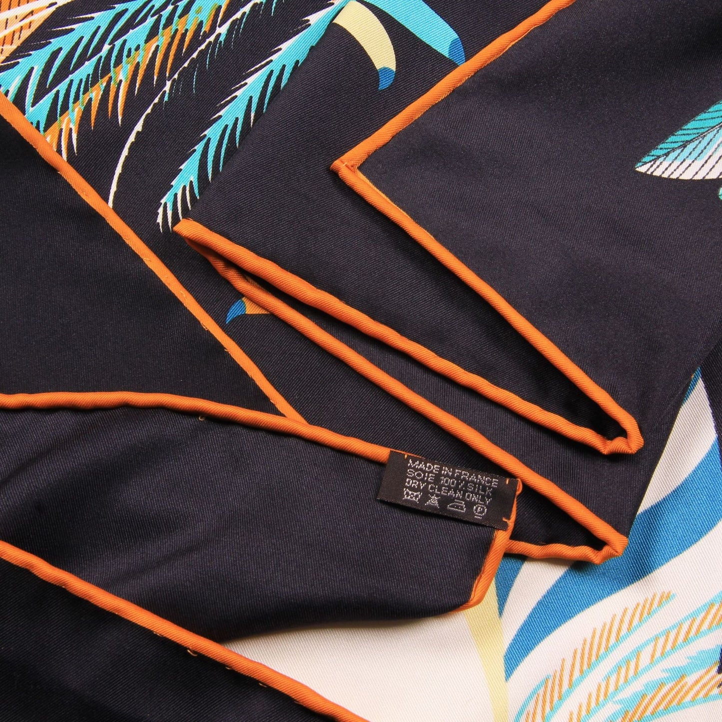Big Mouth Bird Print Twill Square Scarf