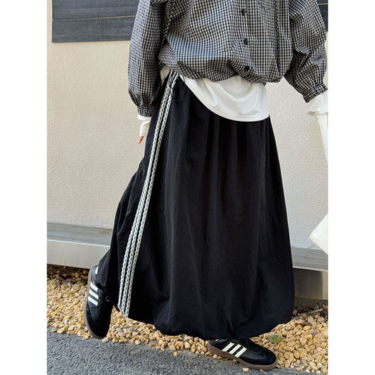 Harajuku Style Flower Bud Lace Edge Skirt