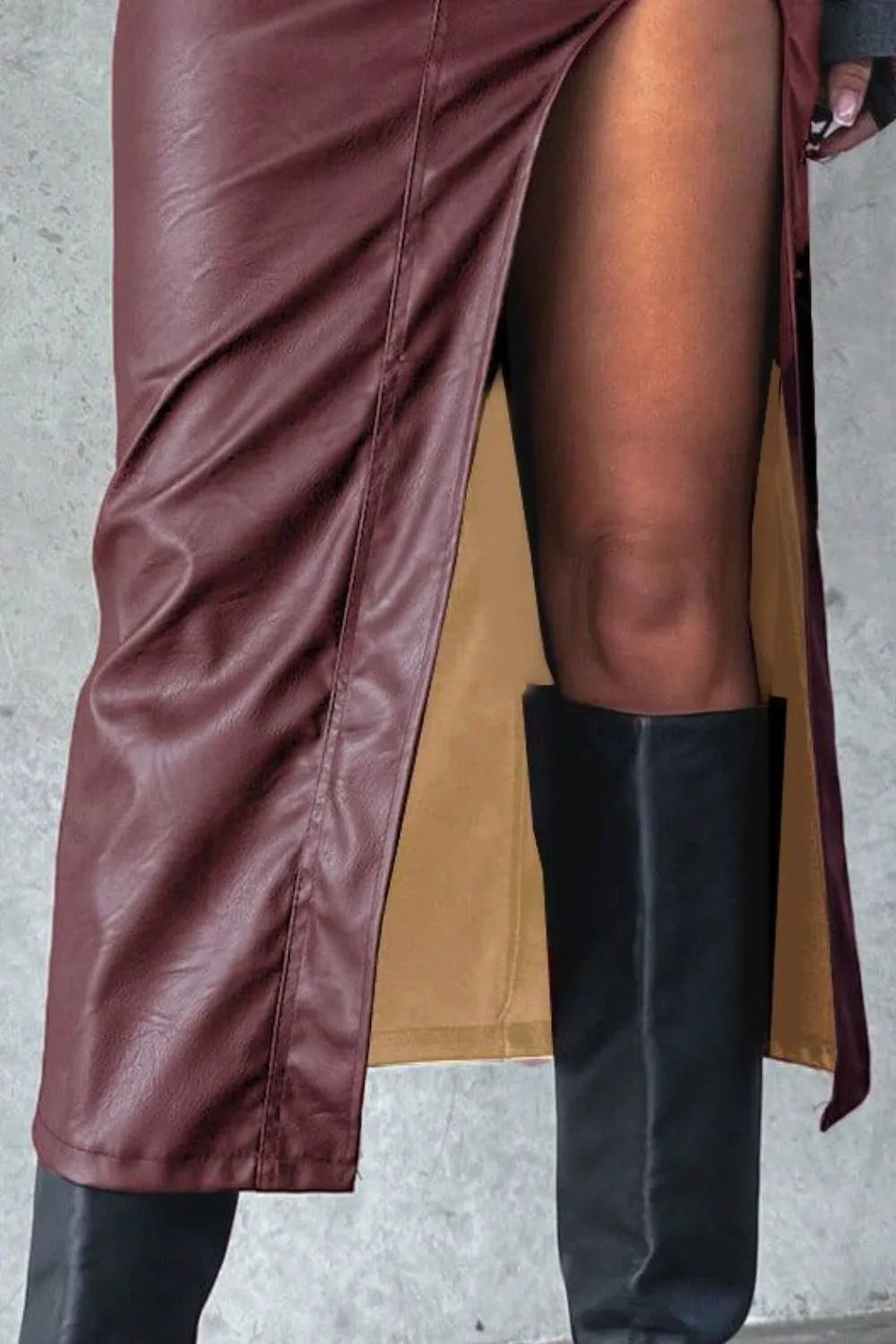 Playful Slit Midi Skirt with Pockets