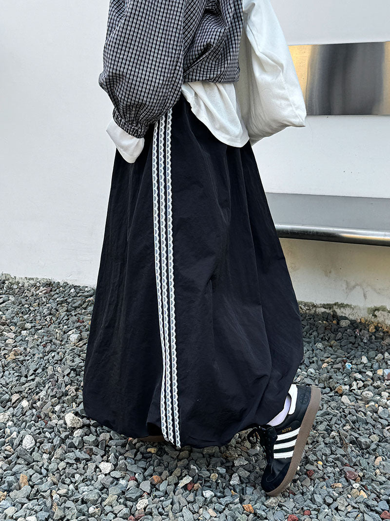 Harajuku Style Flower Bud Lace Edge Skirt