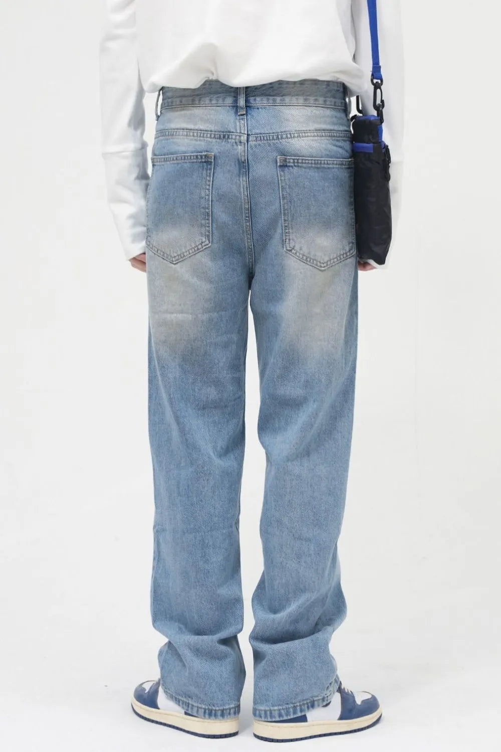 Harajuku Style Washed Mid Rise Jeans with Pockets