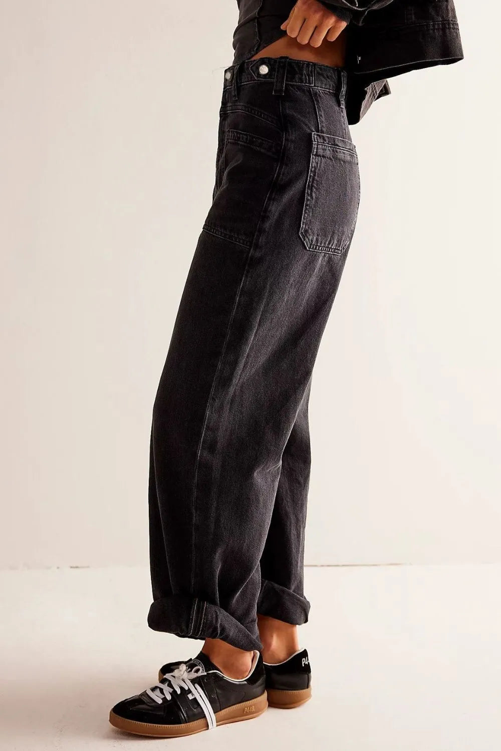 Playful Washed Wide Leg Jeans with Pockets