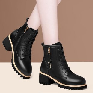 Mid-Length Women's Black Leather Casual Boots with Six Holes and Single Lining