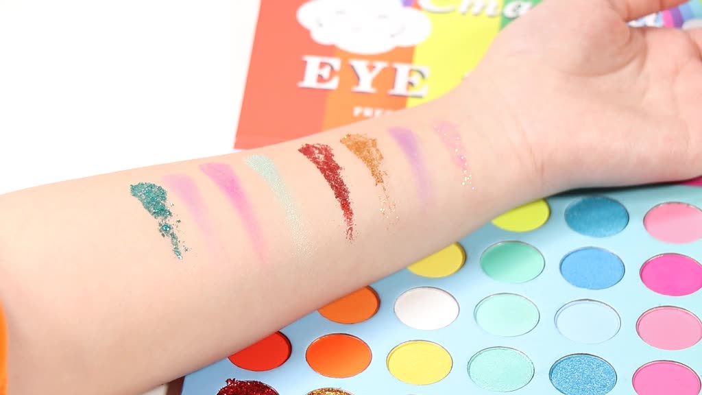 35 Colors Rainbow Matte Eyeshadow Palette - Waterproof & Glitter
