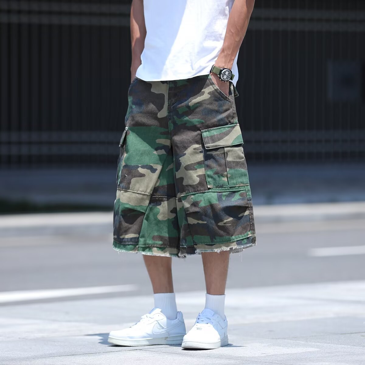 Men's Camouflage Cropped Summer Shorts