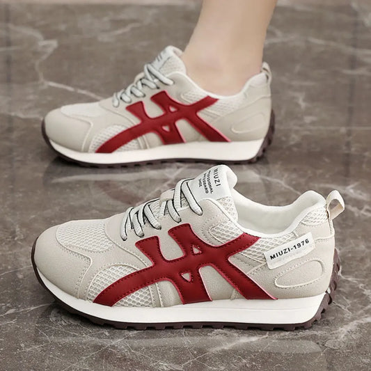 Harajuku Style Contrast Mesh Round Toe Sneakers