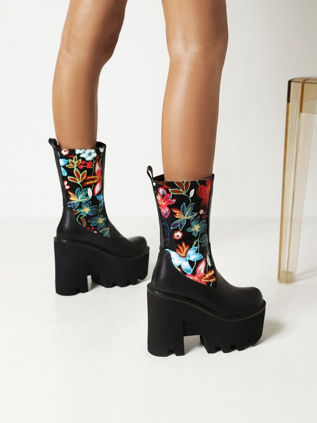 Knitted Embroidered Ethnic Mid-Calf Boots
