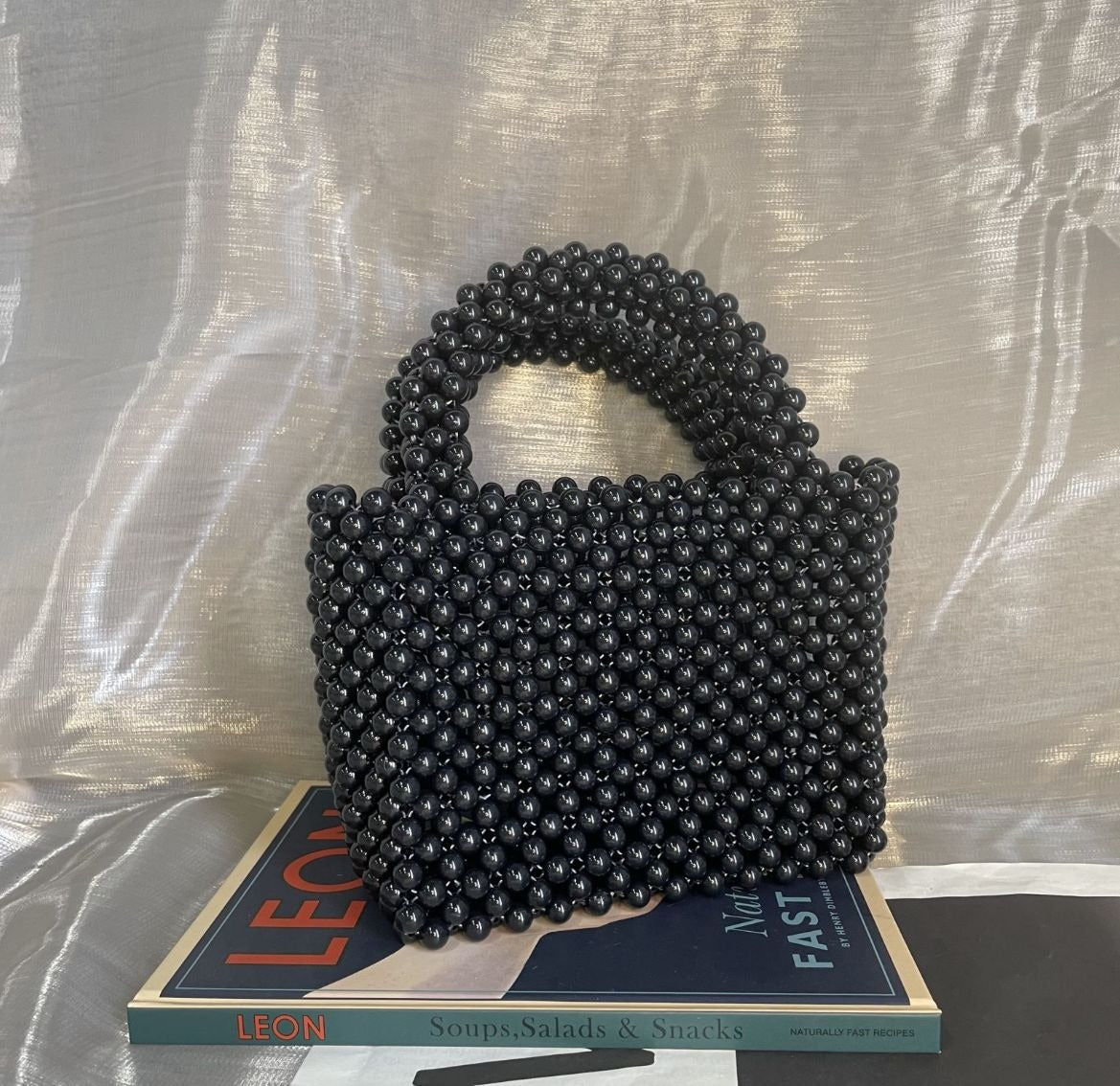 Harajuku Style Solid Color Beaded Handbag