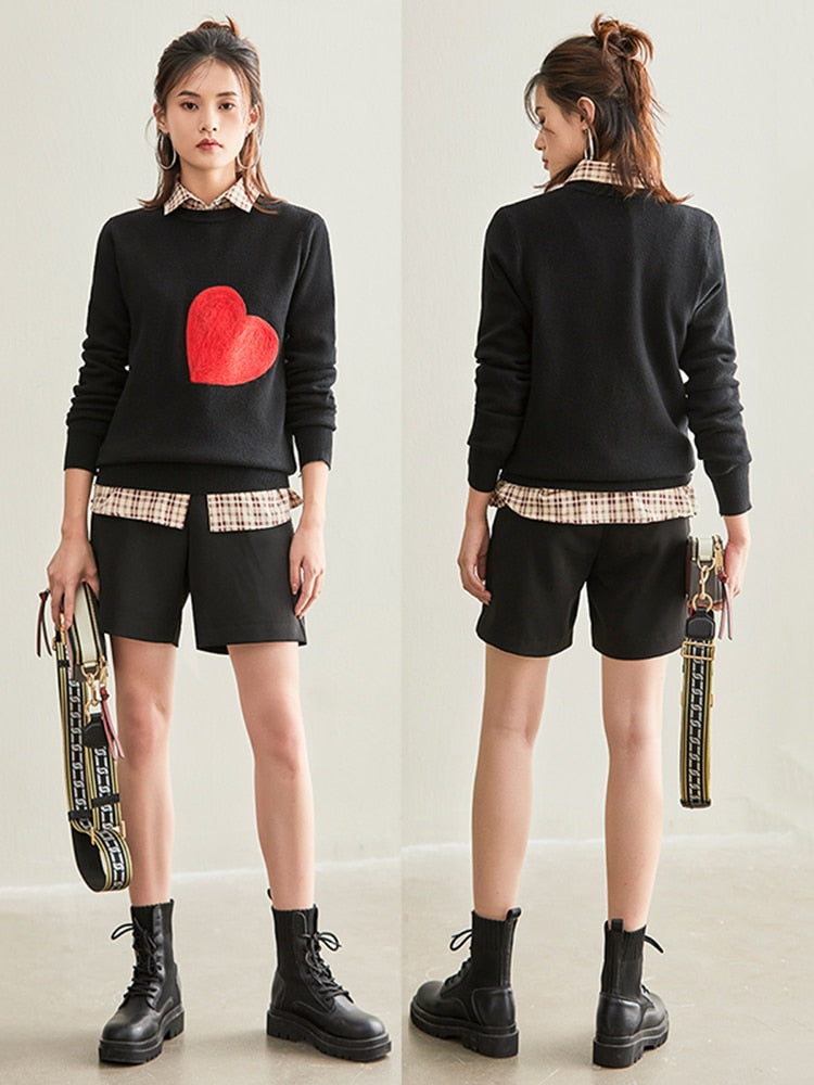 Harajuku Style Women’s Knit Sweater with Red Heart